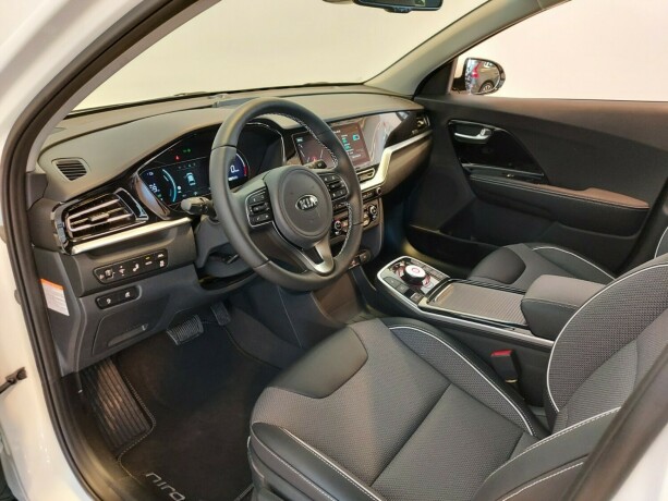 kia-niro-elektrisitet-2021-big-17