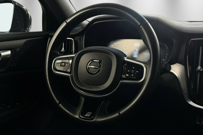 volvo-v60-elektrisitetbensin-2020-big-20