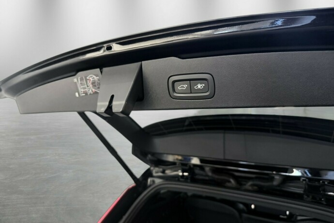volvo-v60-elektrisitetbensin-2020-big-12