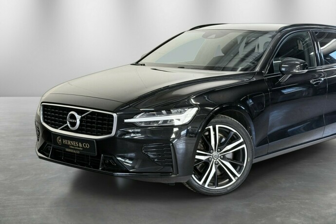 volvo-v60-elektrisitetbensin-2020-big-1