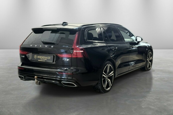 volvo-v60-elektrisitetbensin-2020-big-4