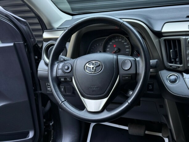 toyota-rav4-bensin-2015-big-11