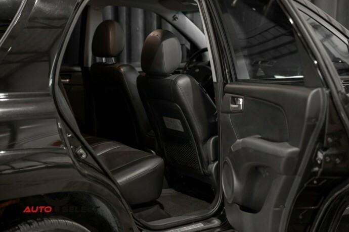 kia-sportage-diesel-2005-big-13