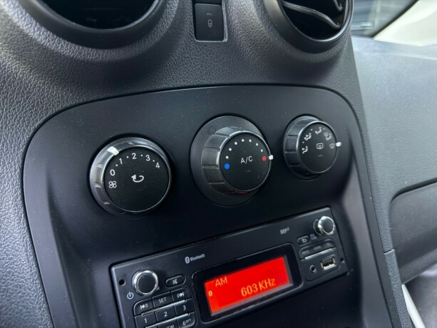 mercedes-benz-citan-diesel-2014-big-13