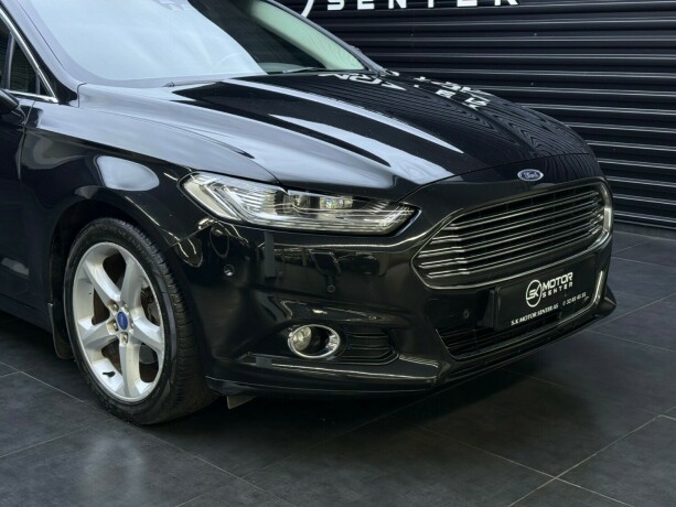ford-mondeo-diesel-2015-big-2