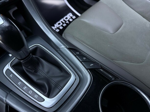 ford-mondeo-diesel-2015-big-22