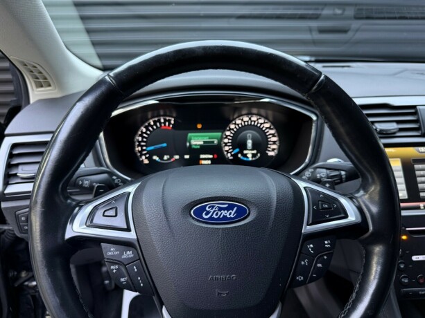 ford-mondeo-diesel-2015-big-12