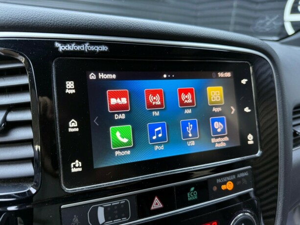 mitsubishi-outlander-elektrisitetbensin-2019-big-17