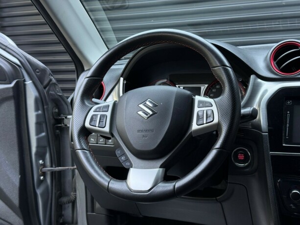 suzuki-vitara-bensin-2016-big-12
