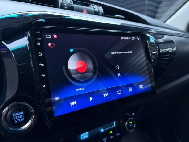 toyota-hilux-diesel-2019-big-23