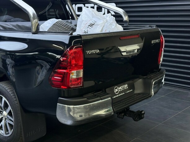 toyota-hilux-diesel-2019-big-7