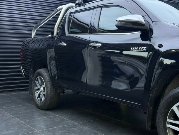 toyota-hilux-diesel-2019-big-6