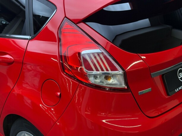 ford-fiesta-bensin-2016-big-6