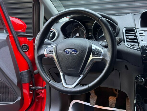 ford-fiesta-bensin-2016-big-11