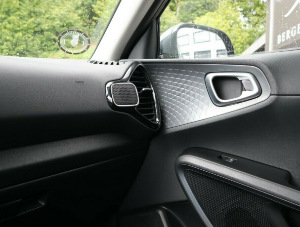 kia-e-soul-elektrisitet-2021-big-18