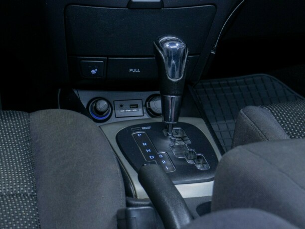 hyundai-i30-diesel-2012-big-32