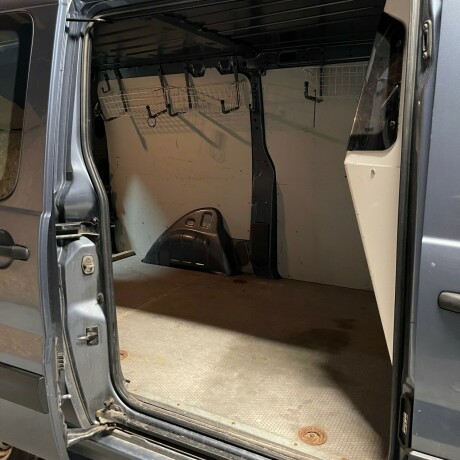 citroen-jumpy-diesel-2013-big-15