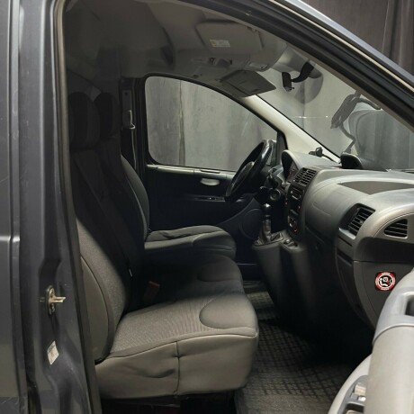 citroen-jumpy-diesel-2013-big-18