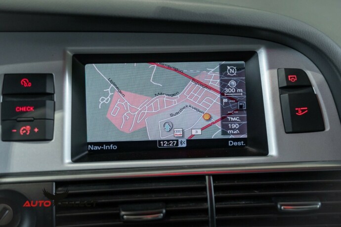 audi-a6-allroad-diesel-2010-big-30