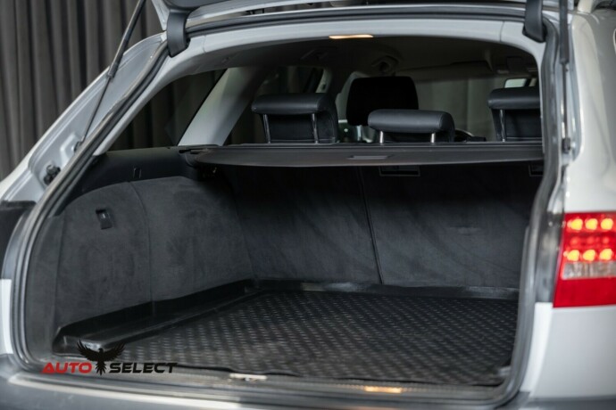 audi-a6-allroad-diesel-2010-big-11