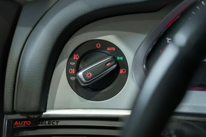 audi-a6-allroad-diesel-2010-big-25