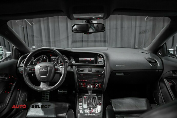 audi-rs5-bensin-2011-big-36
