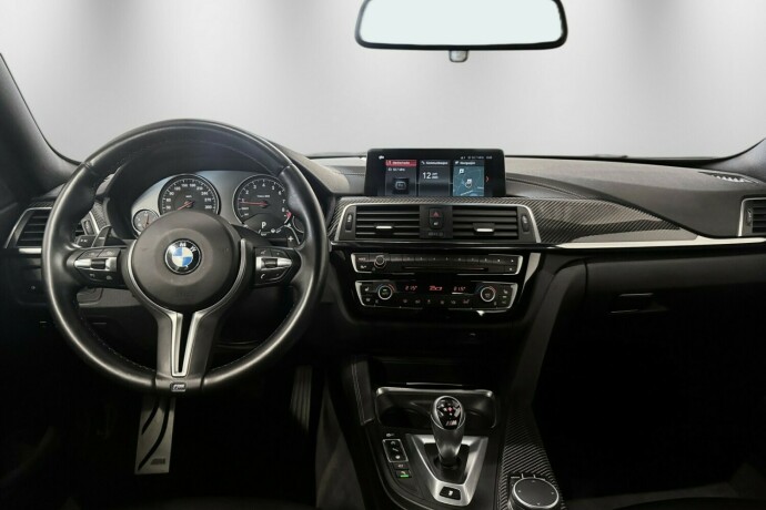 bmw-m4-bensin-2020-big-16