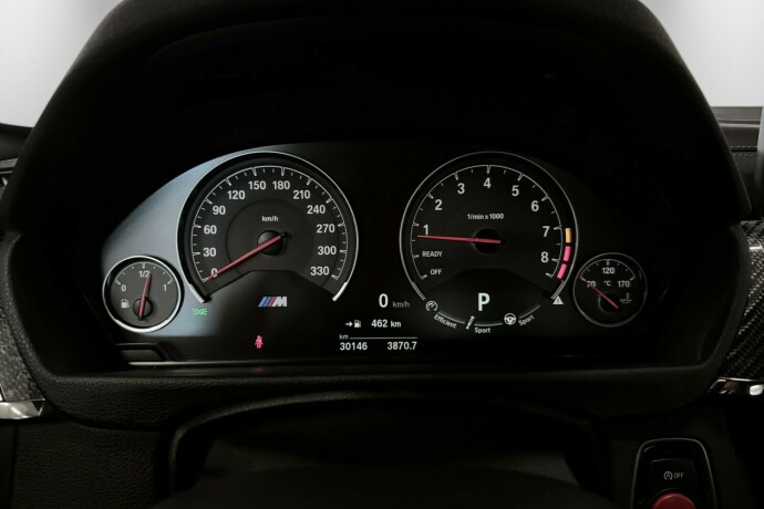 bmw-m4-bensin-2020-big-21