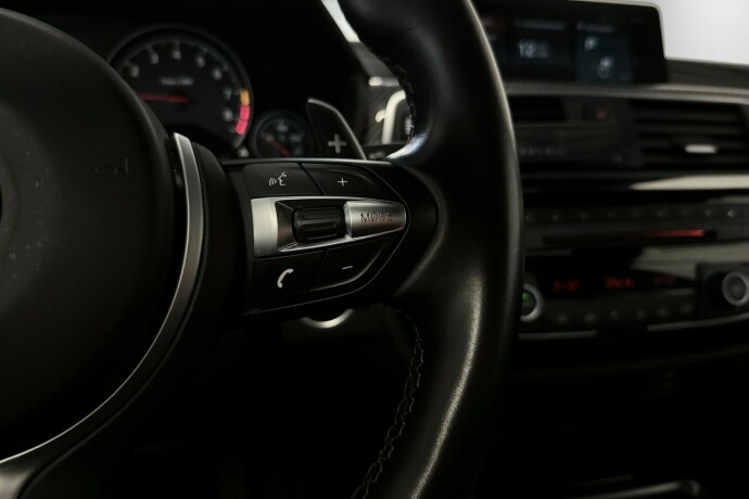 bmw-m4-bensin-2020-big-20