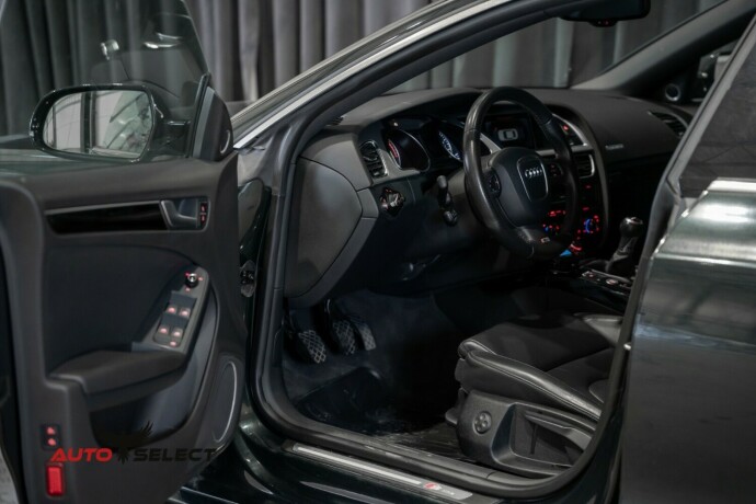 audi-a5-diesel-2010-big-19