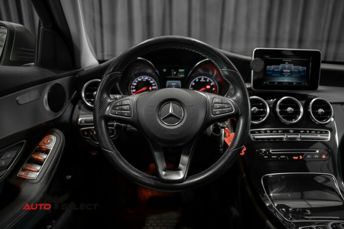 mercedes-benz-c-klasse-elektrisitetbensin-2017-big-33