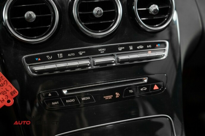 mercedes-benz-c-klasse-elektrisitetbensin-2017-big-41