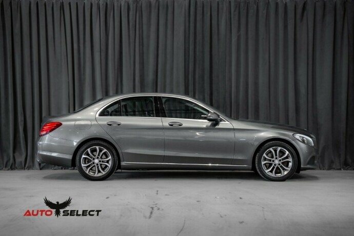 mercedes-benz-c-klasse-elektrisitetbensin-2017-big-16