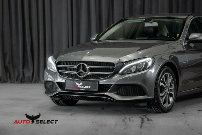 mercedes-benz-c-klasse-elektrisitetbensin-2017-big-6