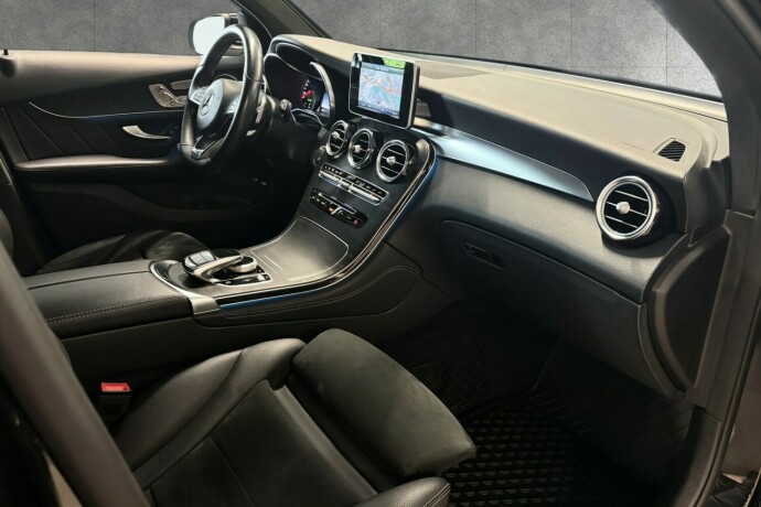 mercedes-benz-glc-elektrisitetbensin-2018-big-28