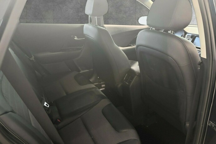 kia-niro-elektrisitetbensin-2017-big-23