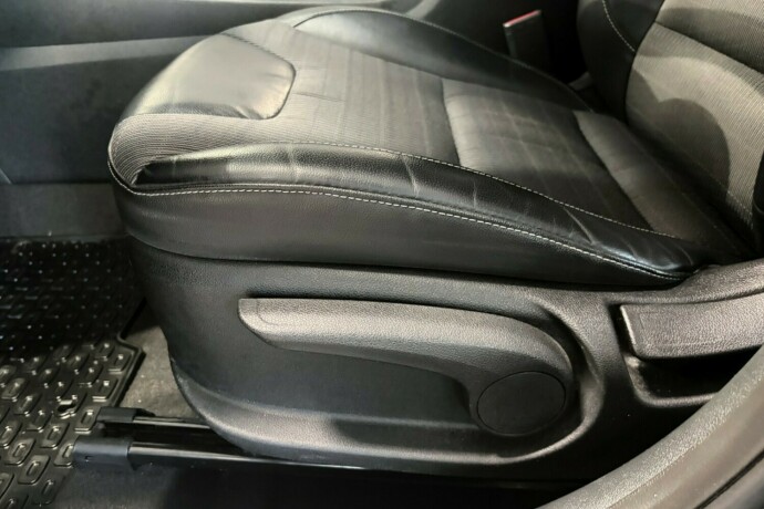 kia-niro-elektrisitetbensin-2017-big-12