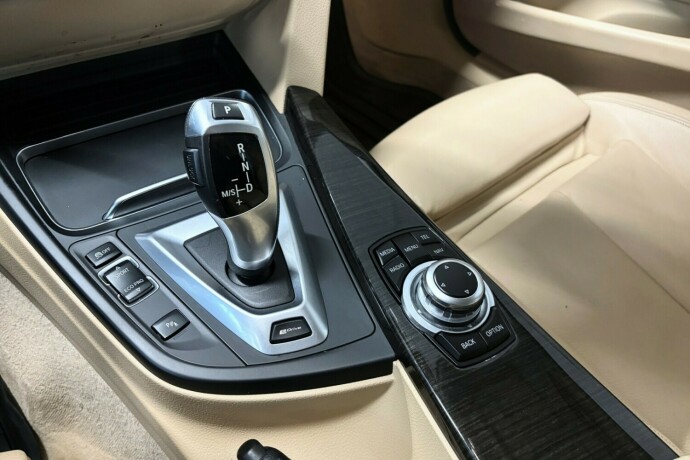 bmw-3-serie-elektrisitetbensin-2016-big-15
