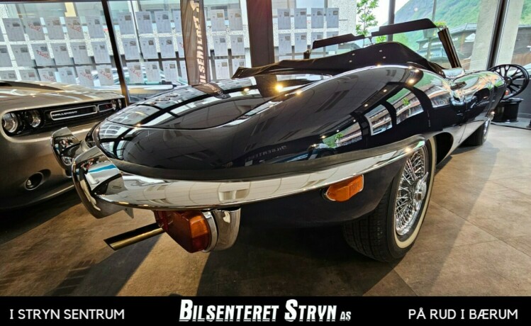 jaguar-e-type-bensin-1969-big-6