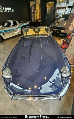 jaguar-e-type-bensin-1969-big-12