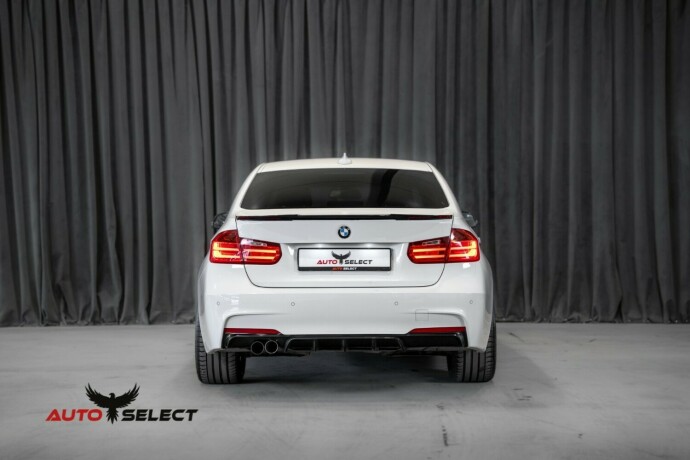 bmw-3-serie-diesel-2012-big-8