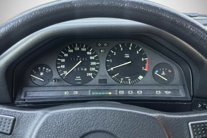 bmw-3-serie-bensin-1988-big-21