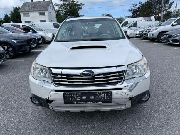 subaru-forester-diesel-2010-big-1