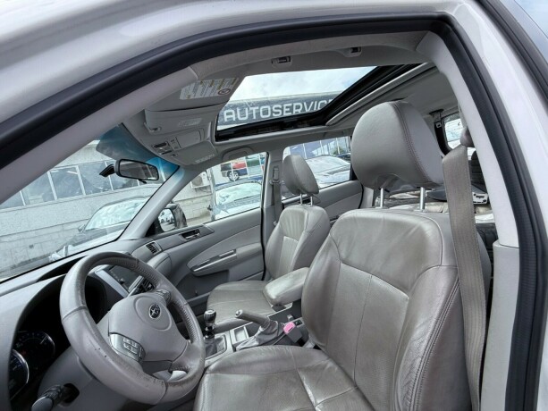 subaru-forester-diesel-2010-big-10