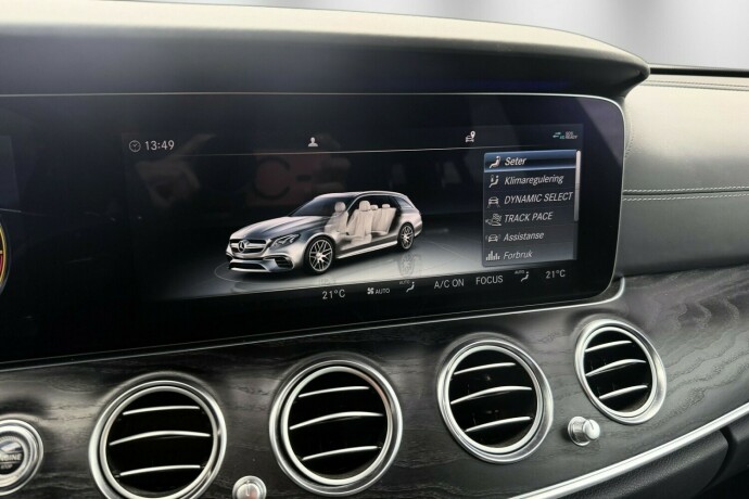 mercedes-benz-e63-bensin-2018-big-29