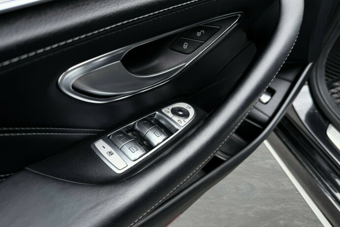 mercedes-benz-e63-bensin-2018-big-12