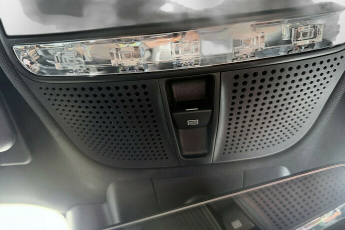 mercedes-benz-e63-bensin-2018-big-43