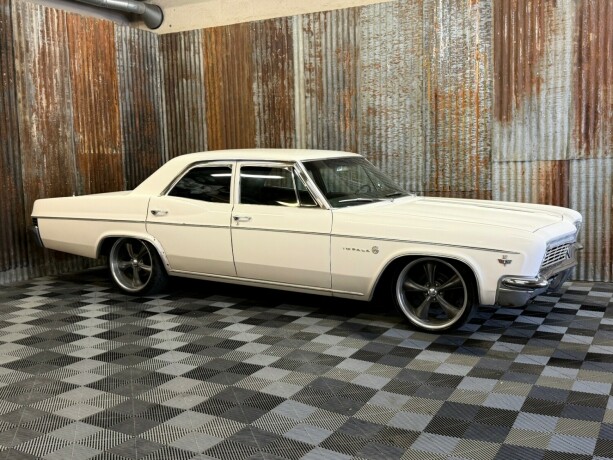 chevrolet-impala-bensin-1966-big-2