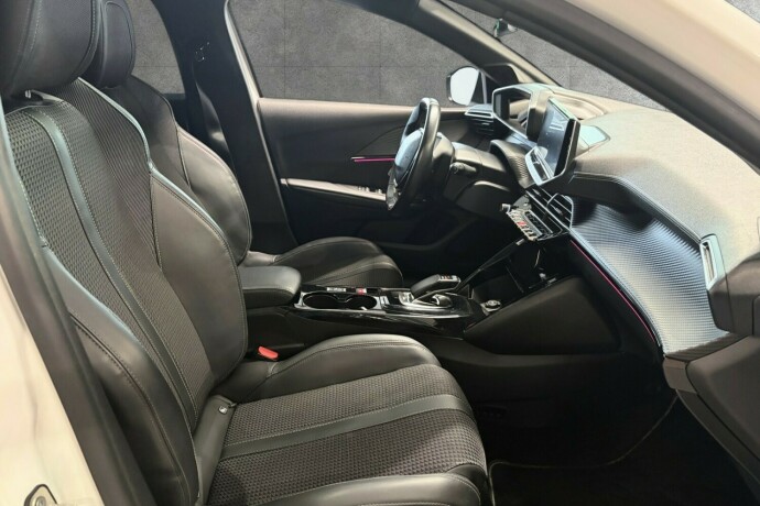 peugeot-208-elektrisitet-2020-big-26