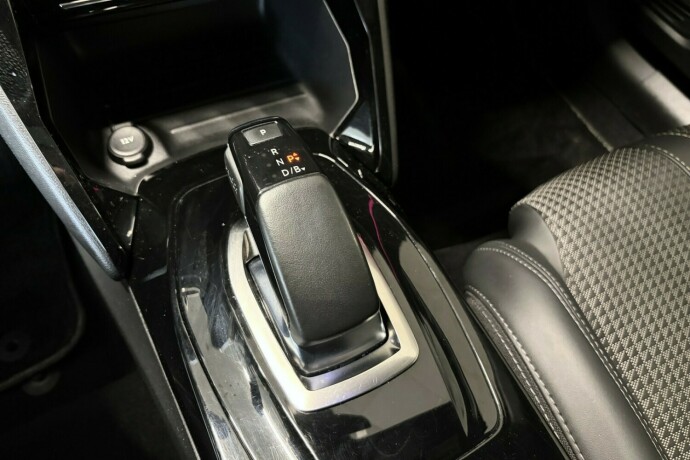 peugeot-208-elektrisitet-2020-big-15